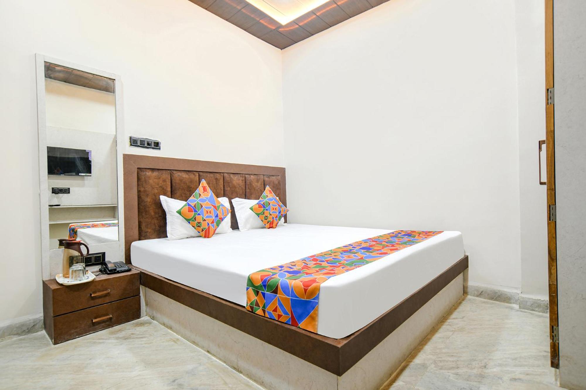 Fabhotel Shiva Grand Ujjain Exterior foto